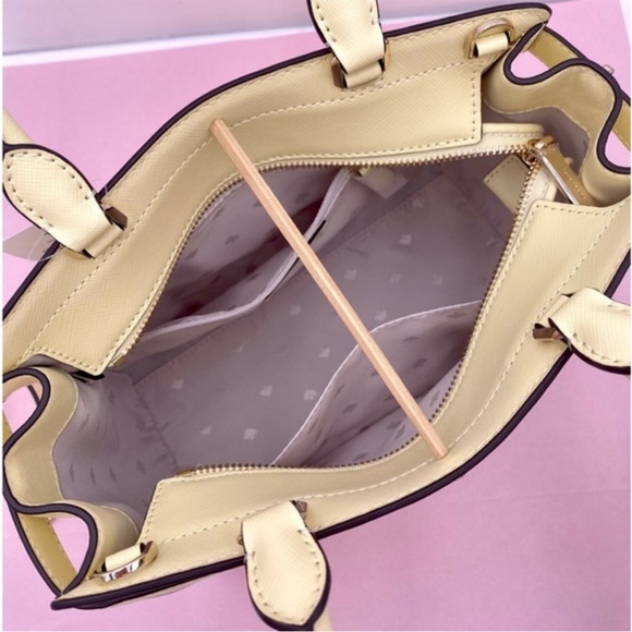 Kate Spade Staci Medium Satchel
Crossbody Bag and Wallet Set - Picture 9 of 14